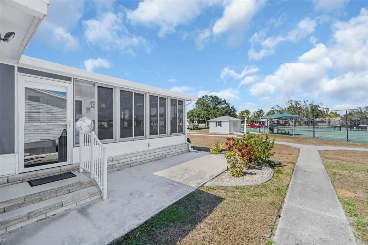 27110 Jones Loop Rd, Unit 295, Punta Gorda, FL 33982 Photo