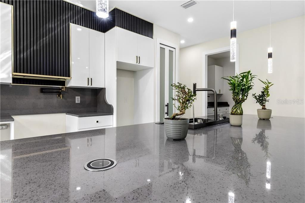 26049 Cuneo Road, Punta Gorda, FL 33955 Photo