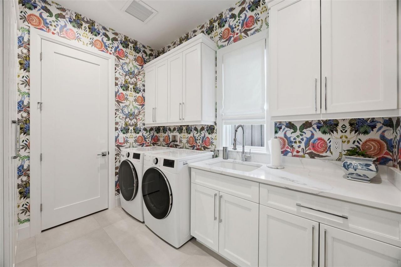 1414 N Westmoreland Drive, Orlando, FL 32804 Photo