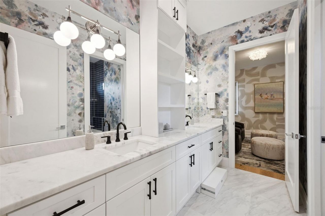 1414 N Westmoreland Drive, Orlando, FL 32804 Photo