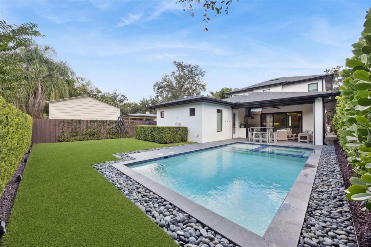 1414 N Westmoreland Drive, Orlando, FL 32804 Photo