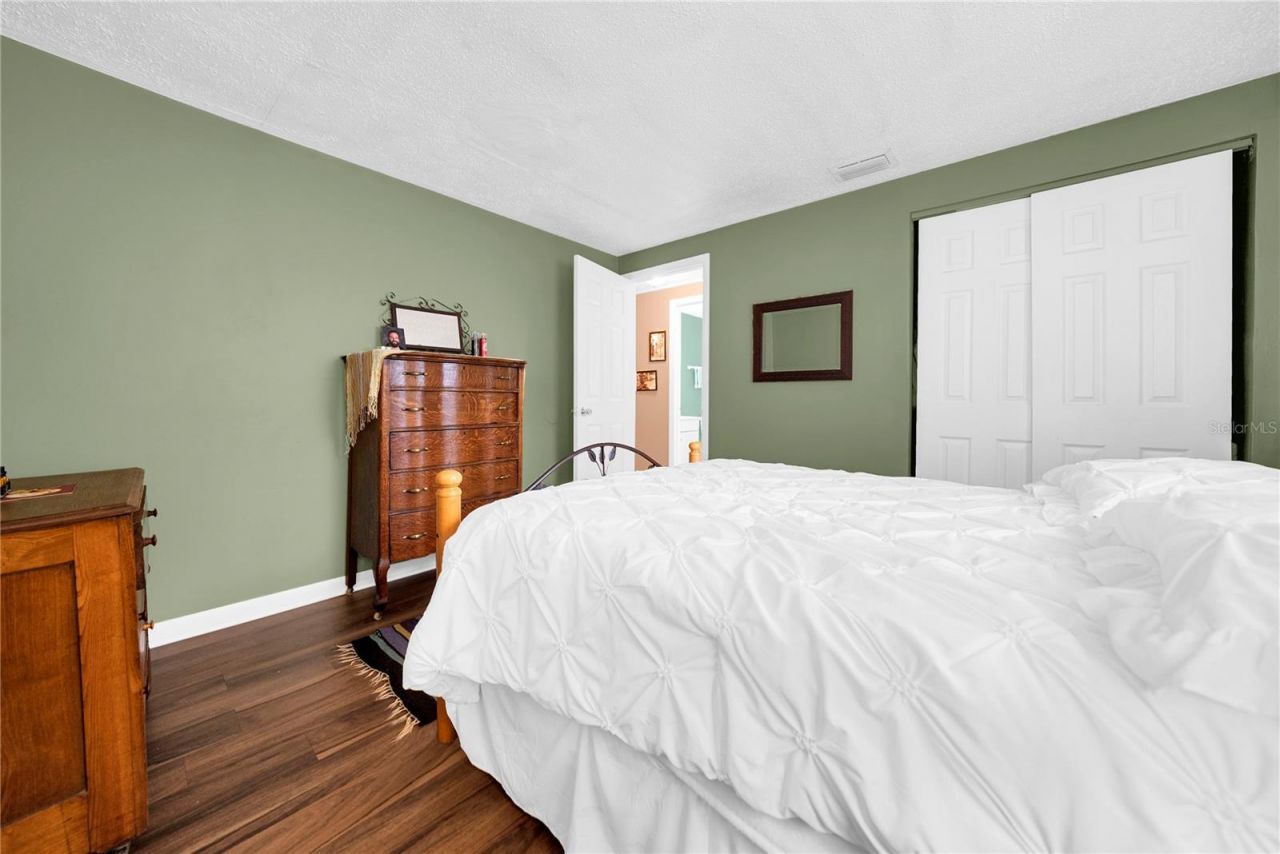 5638 146th Terrace N, Clearwater, FL 33760 Photo