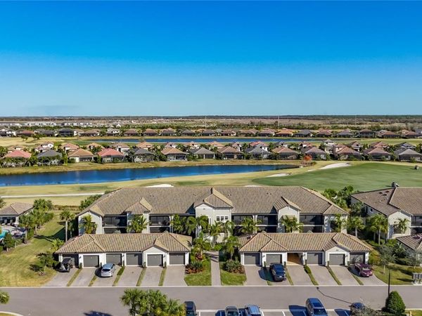 5711 PALMER CIRCLE, Unit 205, BRADENTON, FL 34211