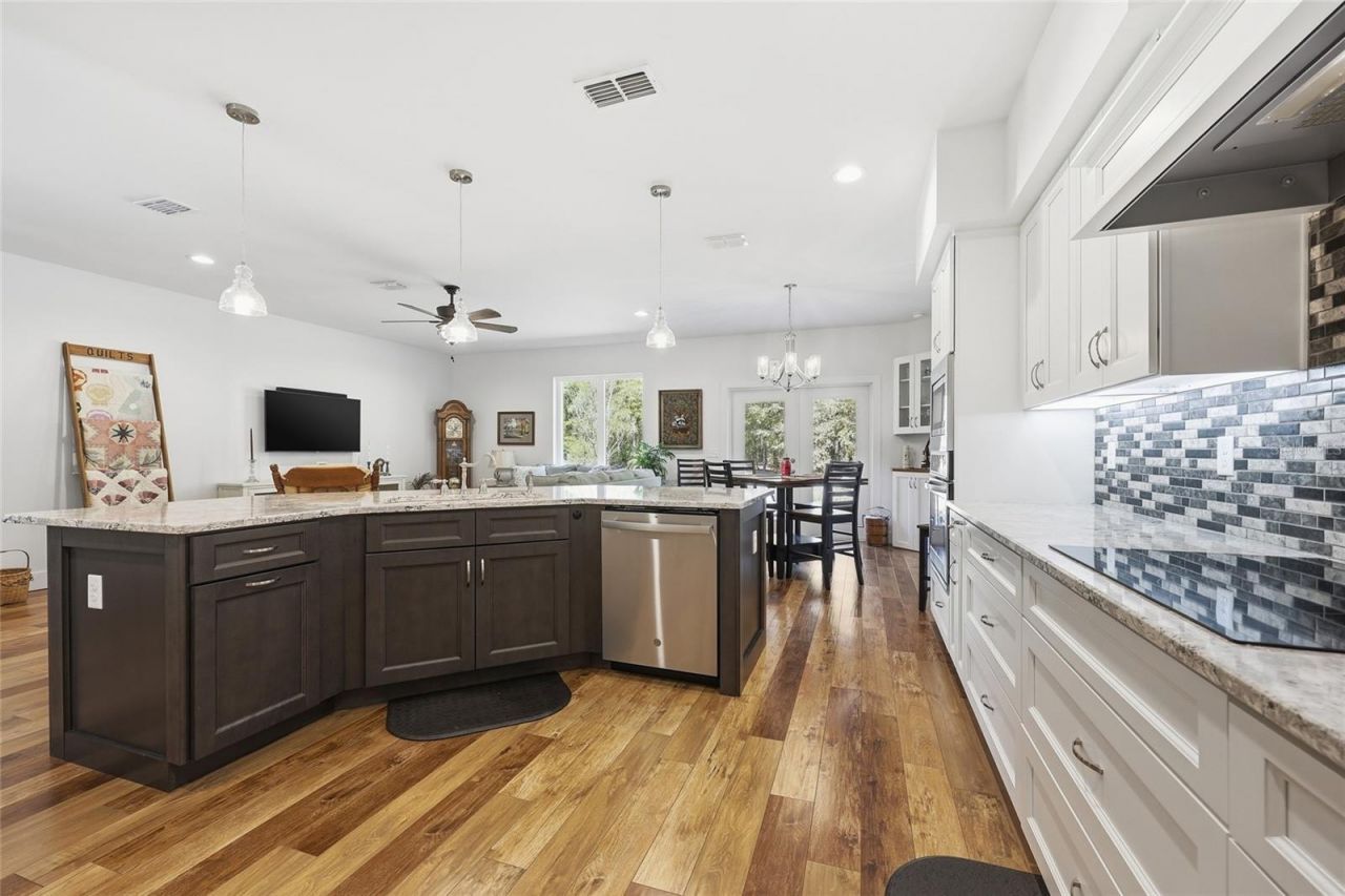 4162 NE 27th Lane, High Springs, FL 32643 Photo