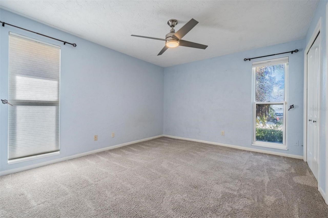 1926 Montana Avenue Ne, Saint Petersburg, FL 33703 Photo