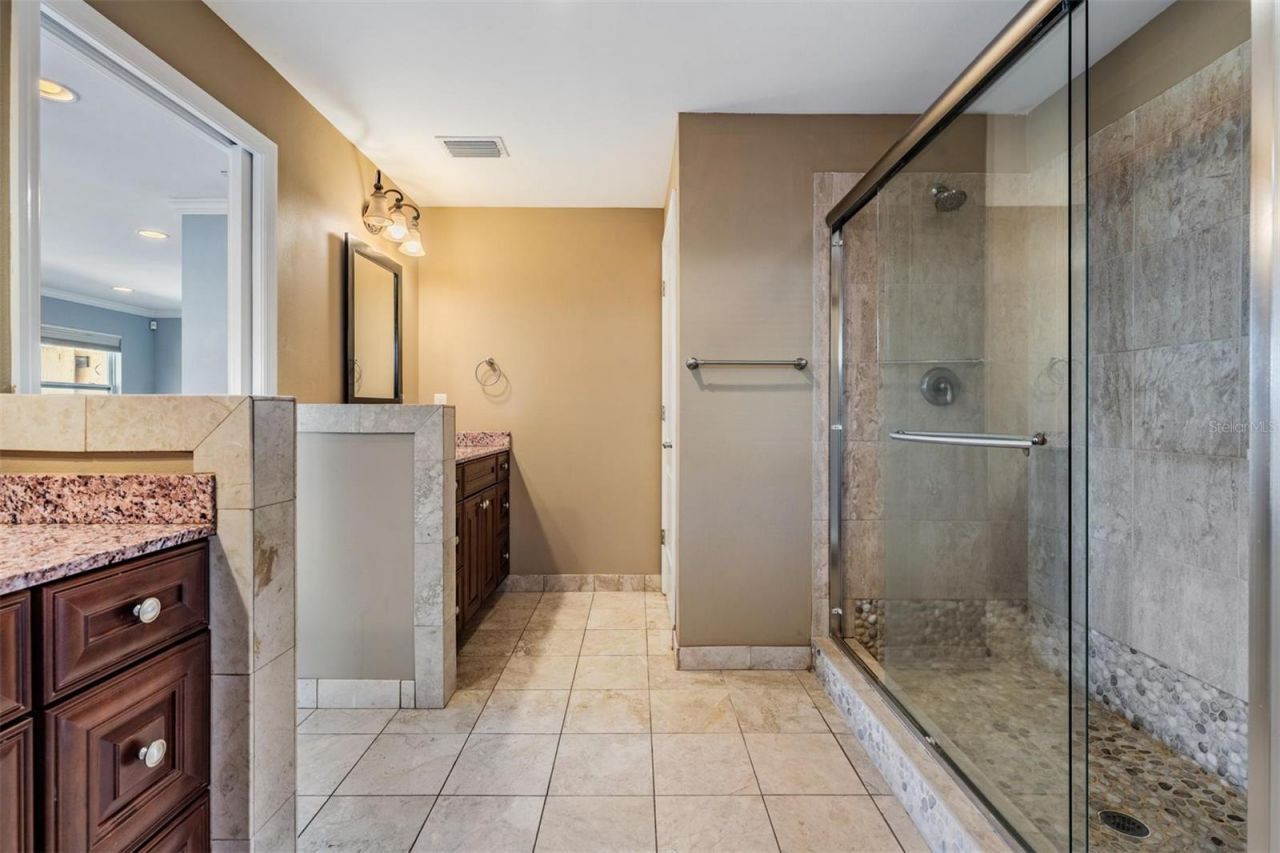 1926 Montana Avenue Ne, Saint Petersburg, FL 33703 Photo