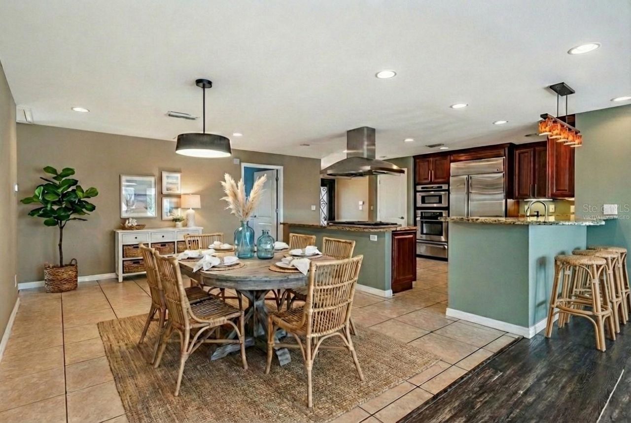 1926 Montana Avenue Ne, Saint Petersburg, FL 33703 Photo