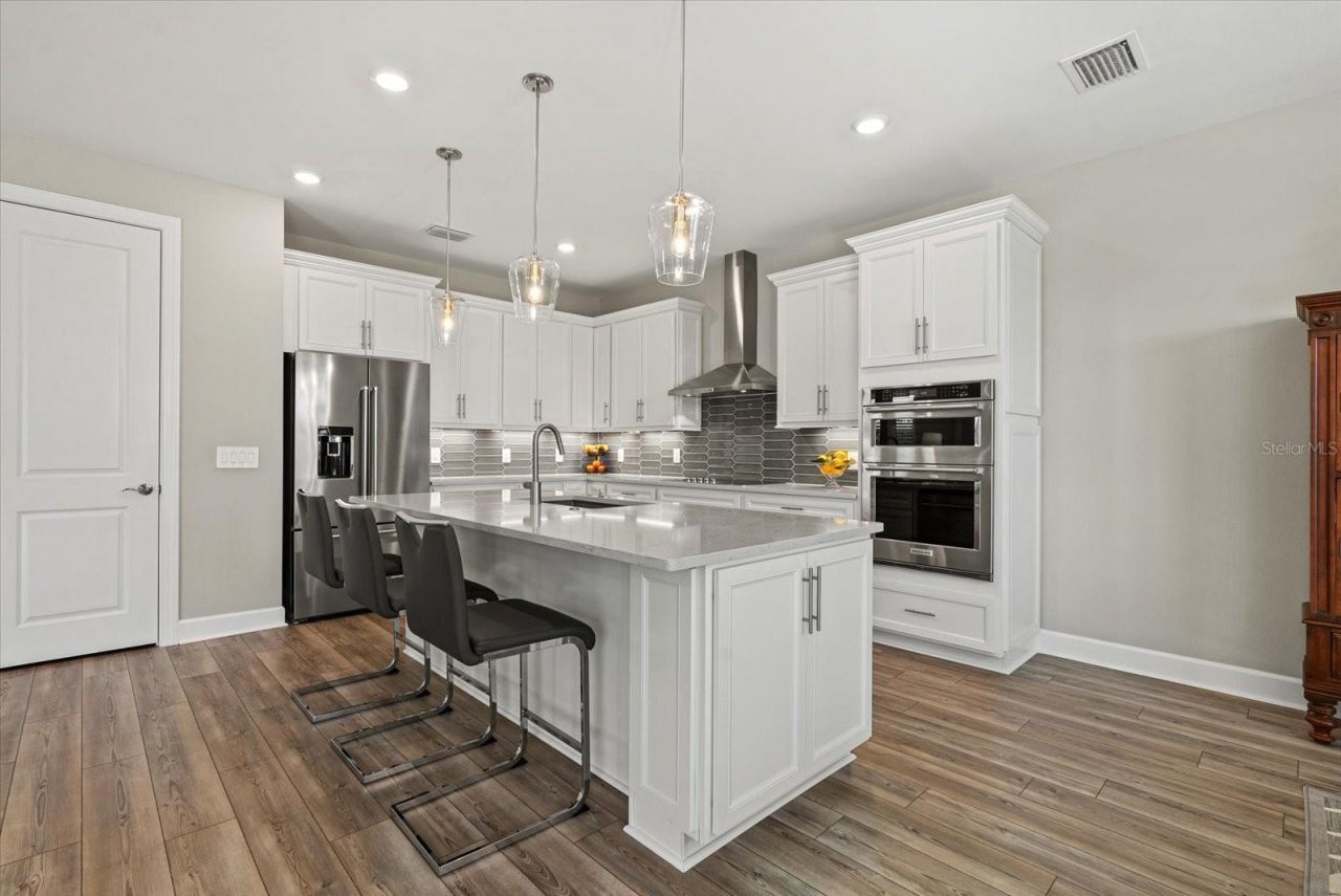 5925 Bluestar Court, Lakewood Ranch, FL 34211 Photo