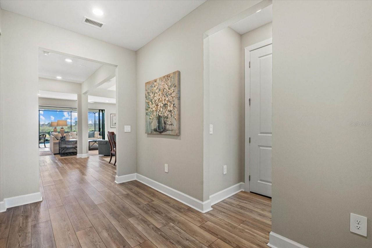 5925 Bluestar Court, Lakewood Ranch, FL 34211 Photo