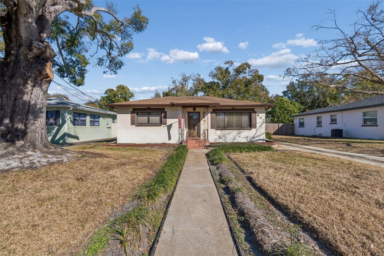 607 N Matanzas Avenue, Tampa, FL 33609 Main Photo