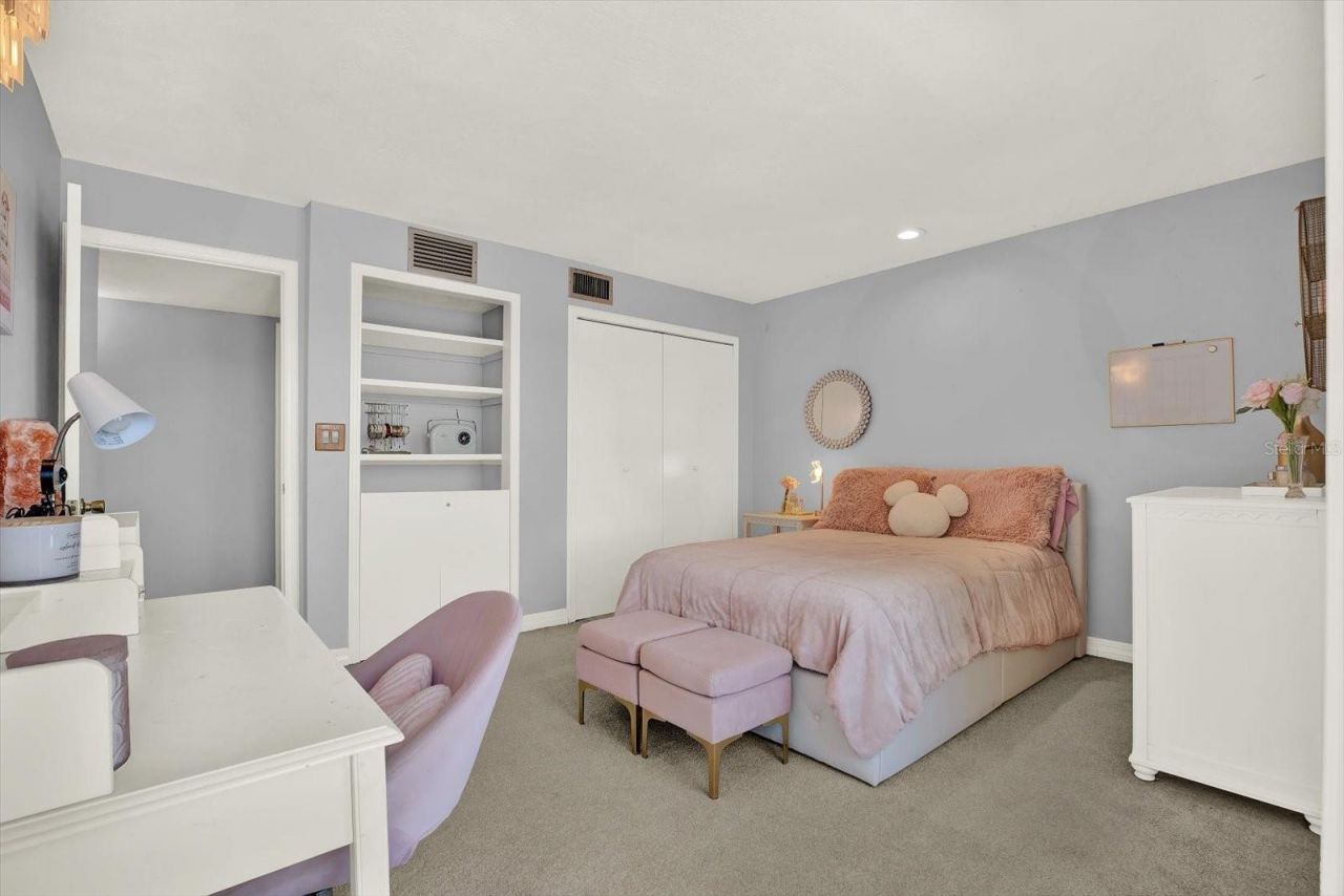 1461 74th Circle Ne, Saint Petersburg, FL 33702 Photo