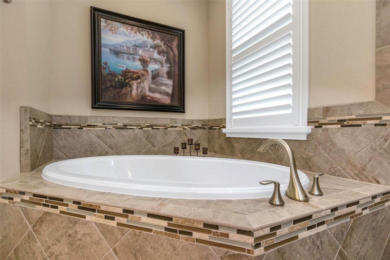 4239 Woodland Retreat Boulevard, New Port Richey, FL 34655 Photo