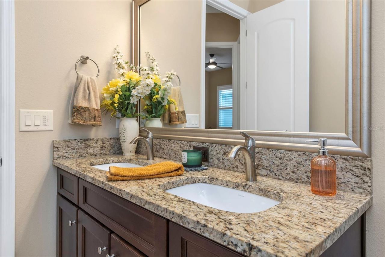 4239 Woodland Retreat Boulevard, New Port Richey, FL 34655 Photo