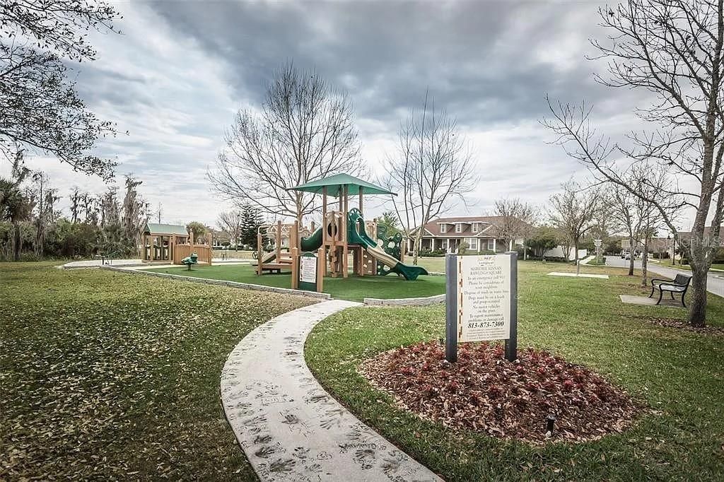 4239 Woodland Retreat Boulevard, New Port Richey, FL 34655 Photo