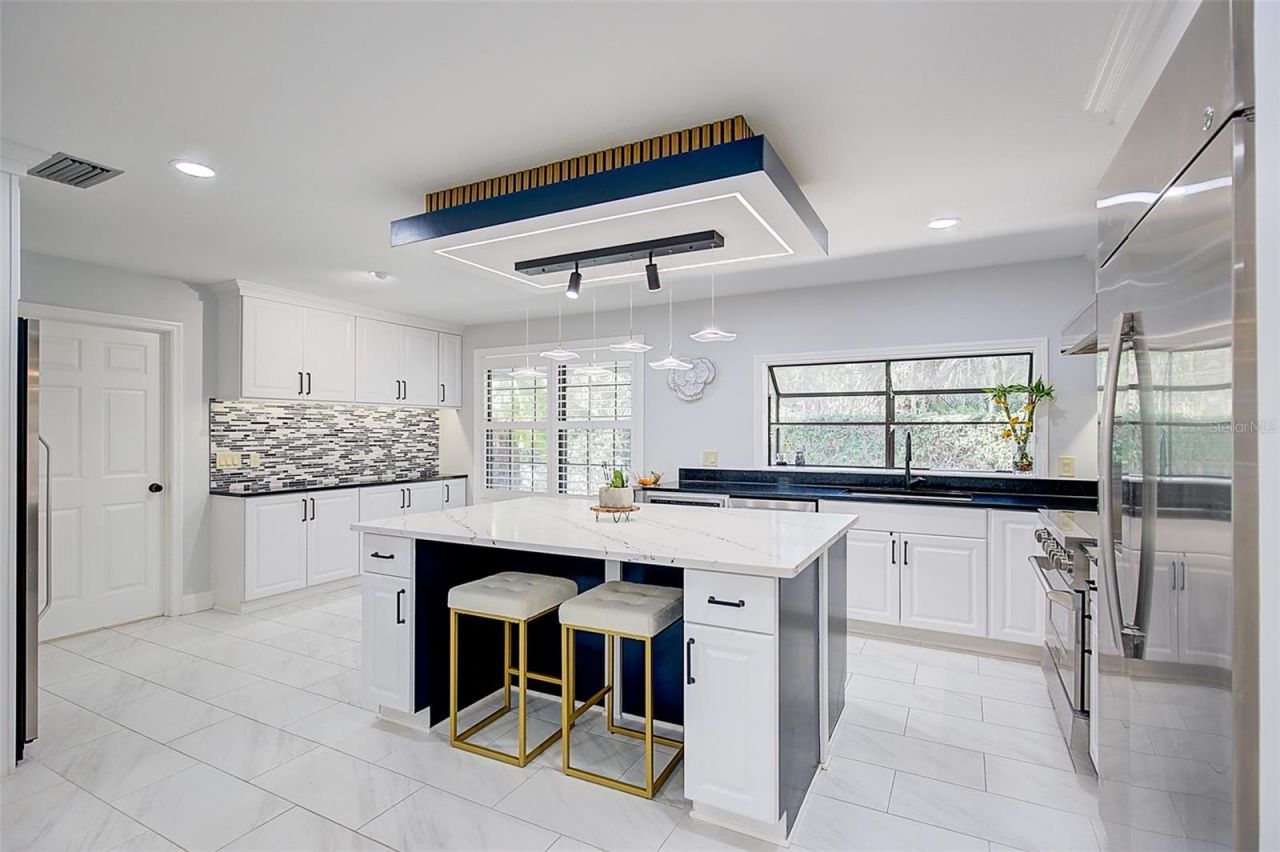 4202 Deepwater Lane, Tampa, FL 33615 Photo