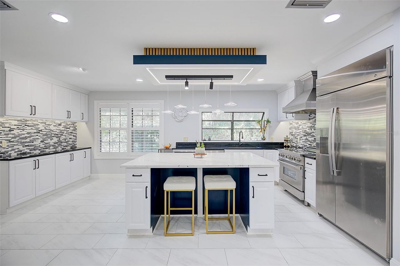 4202 Deepwater Lane, Tampa, FL 33615 Photo