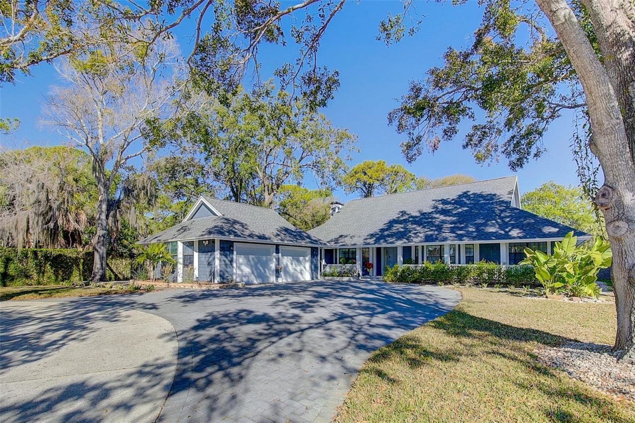 4202 Deepwater Lane, Tampa, FL 33615 Photo