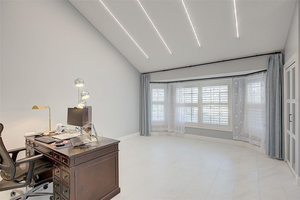 4202 Deepwater Lane, Tampa, FL 33615 Photo