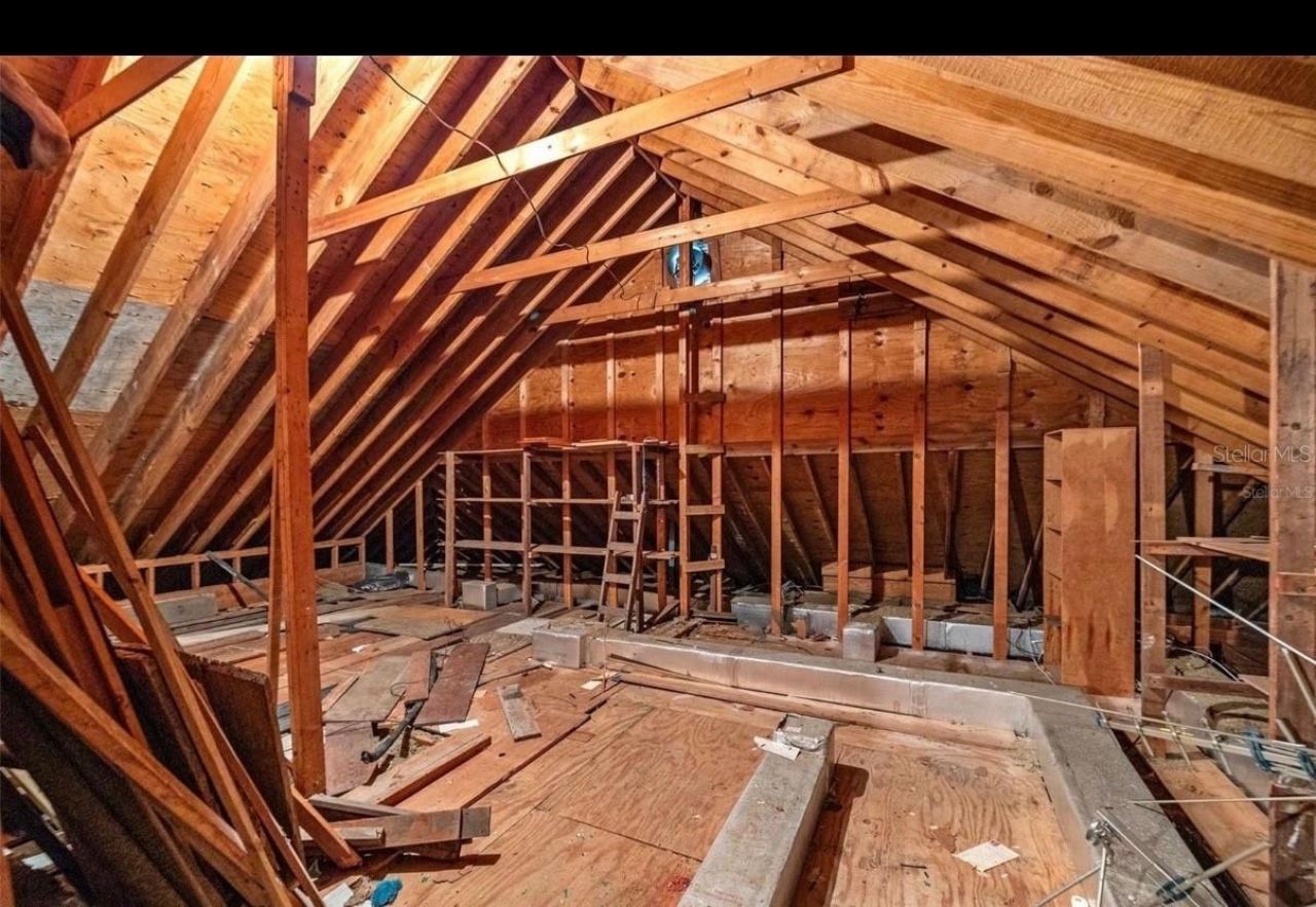 4202 Deepwater Lane, Tampa, FL 33615 Photo