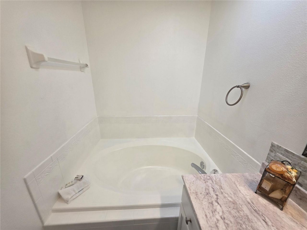 580 Black Lion Drive Ne, Saint Petersburg, FL 33716 Photo