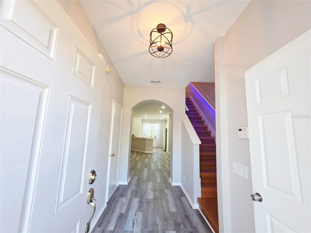 580 Black Lion Drive Ne, Saint Petersburg, FL 33716 Photo