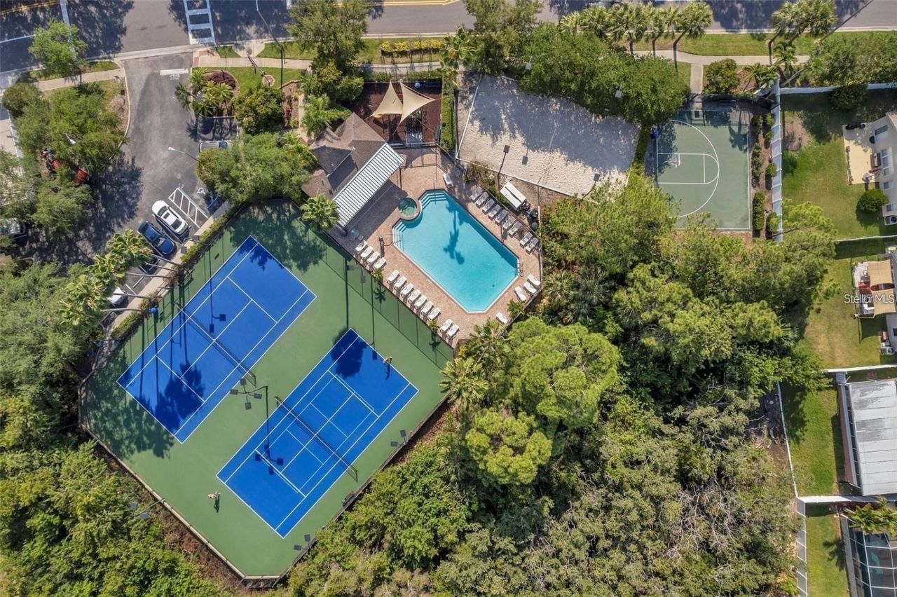 580 Black Lion Drive Ne, Saint Petersburg, FL 33716 Photo