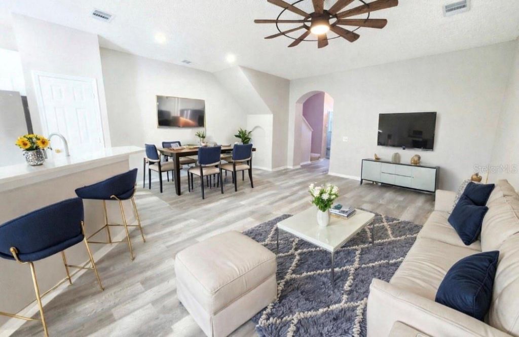 580 Black Lion Drive Ne, Saint Petersburg, FL 33716 Photo