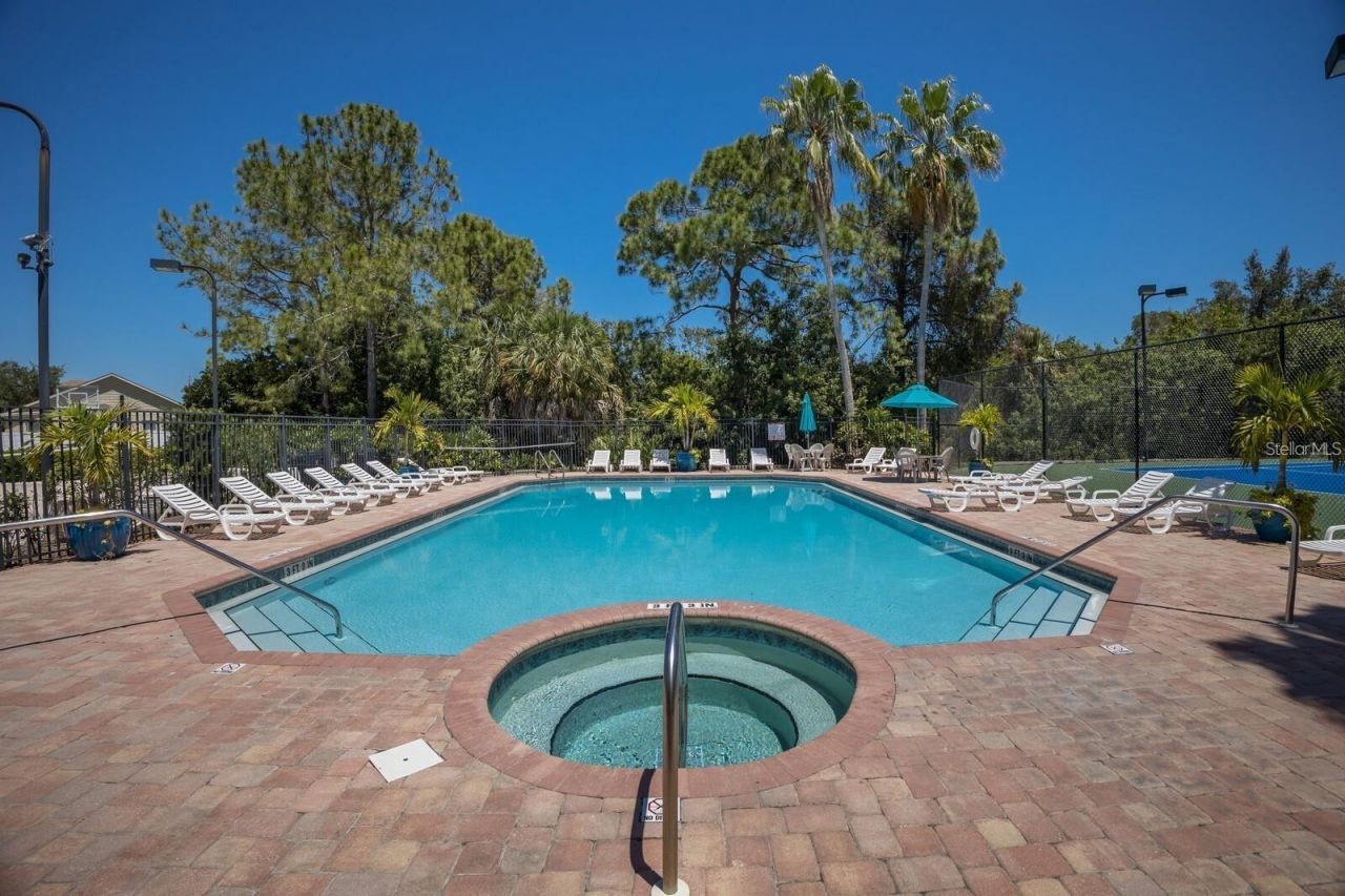 580 Black Lion Drive Ne, Saint Petersburg, FL 33716 Photo