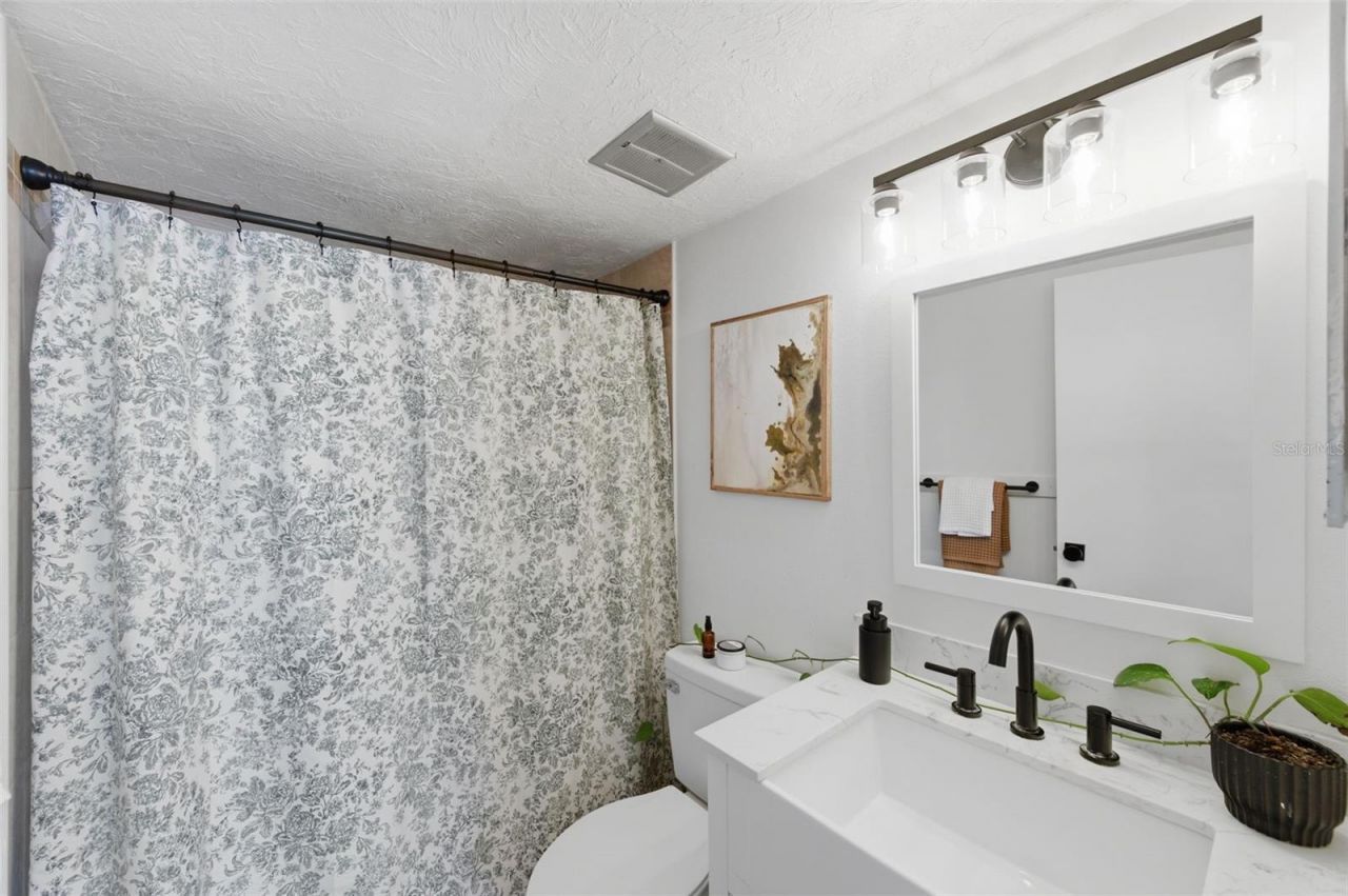 19701 Gulf Boulevard, Unit 423, Indian Shores, FL 33785 Photo