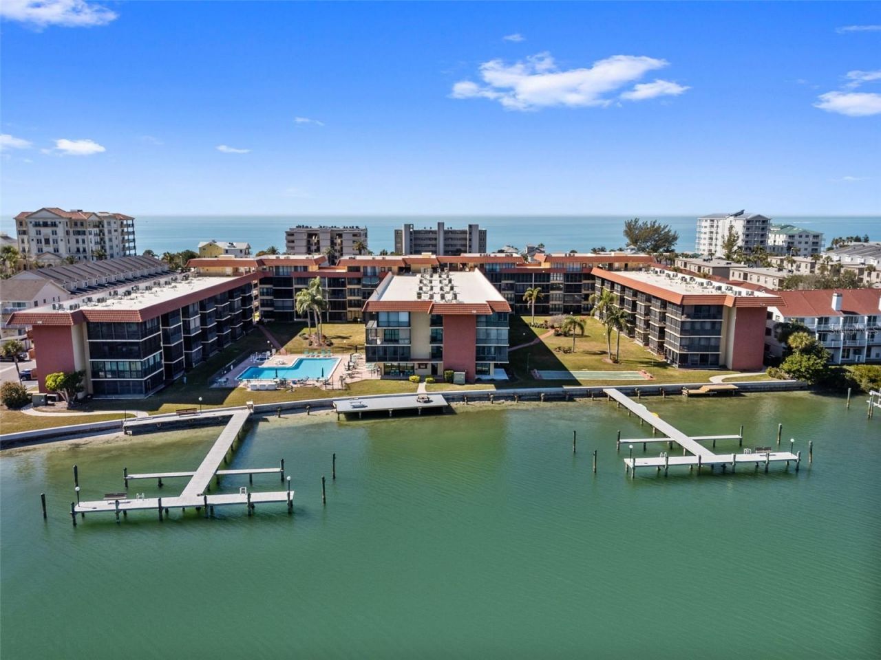 19701 Gulf Boulevard, Unit 423, Indian Shores, FL 33785 Photo