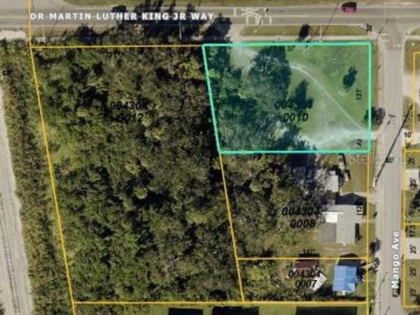 2154 DR MARTIN LUTHER KING JR WAY, SARASOTA, FL 34234