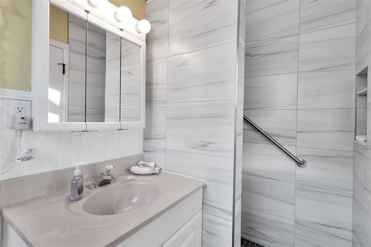 5322 Calle De La Siesta, Sarasota, FL 34242 Photo