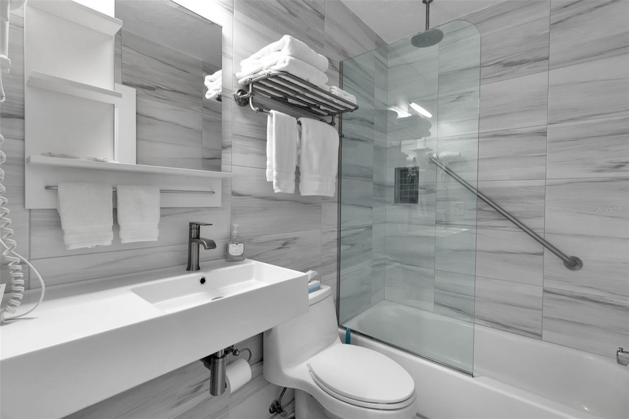 5322 Calle De La Siesta, Sarasota, FL 34242 Photo