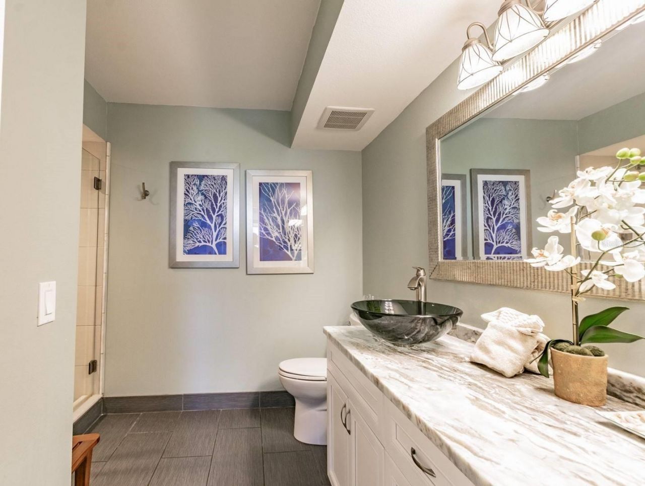 5901 Bahia Del Mar Circle, Unit 422, Saint Petersburg, FL 33715 Photo