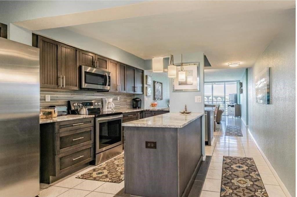 5901 Bahia Del Mar Circle, Unit 422, Saint Petersburg, FL 33715 Photo