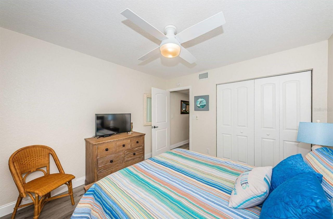 6105 Bahia Del Mar Circle, Unit 287, Saint Petersburg, FL 33715 Photo