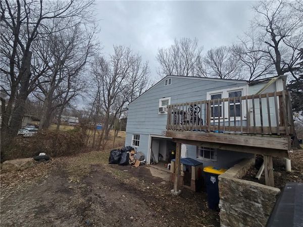 2920 NE 39th Street, Kansas City, MO 64117