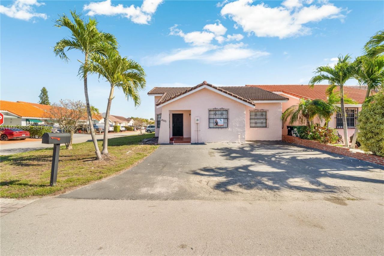 4531 SW 144th Ave , Miami, FL 33175 Photo