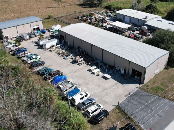 5271 US HWY 441 SE , Okeechobee, FL 34974