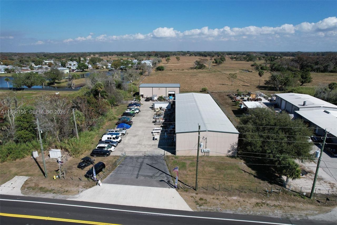 5271 Us Hwy 441 SE , Okeechobee, FL 34974 Photo