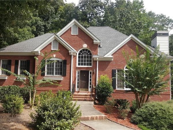 3885 Waterford Drive, Suwanee, GA 30024