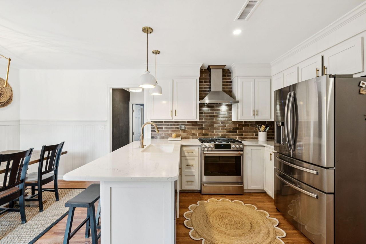 642 Williamson Drive Photo 14