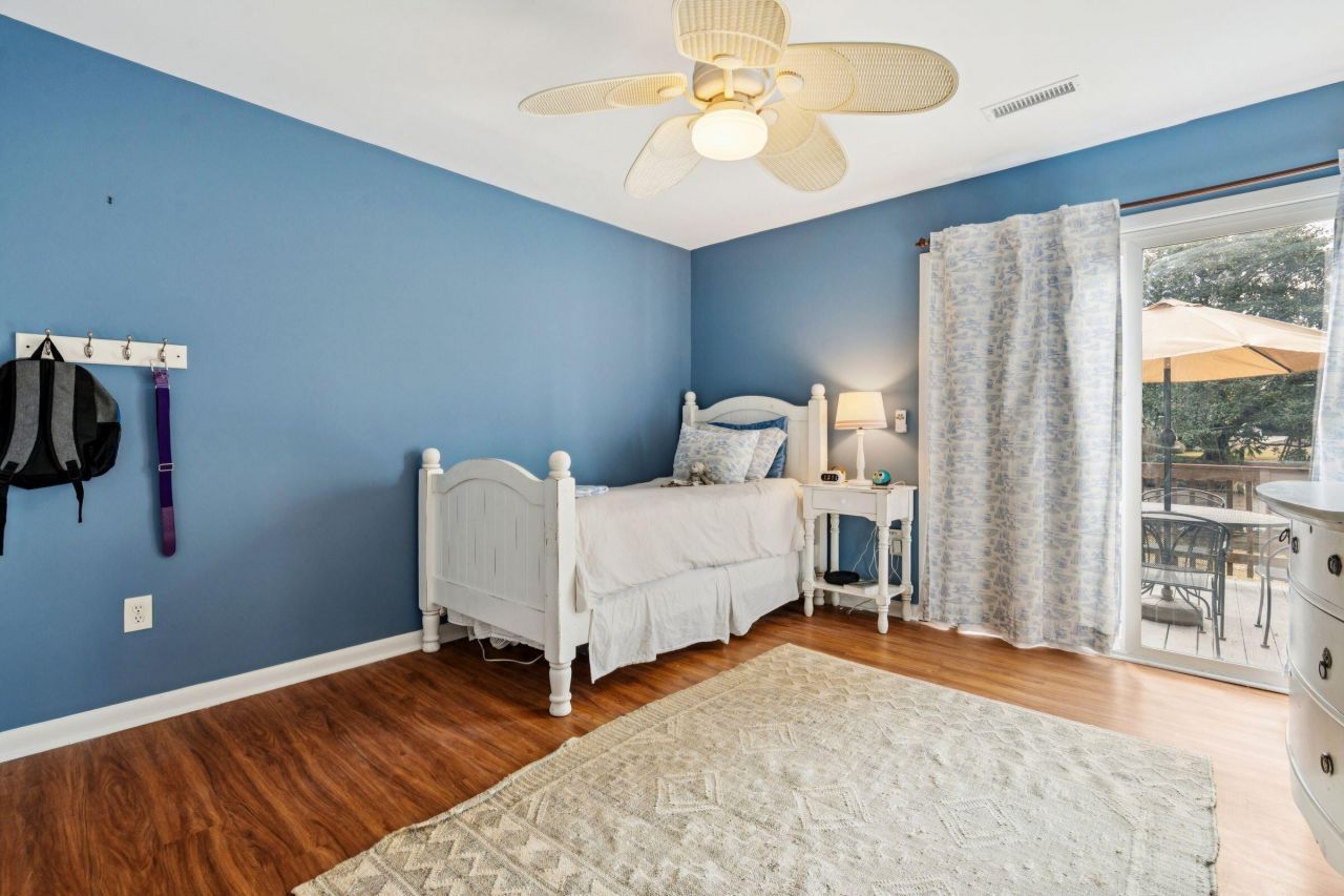 642 Williamson Drive Photo 40