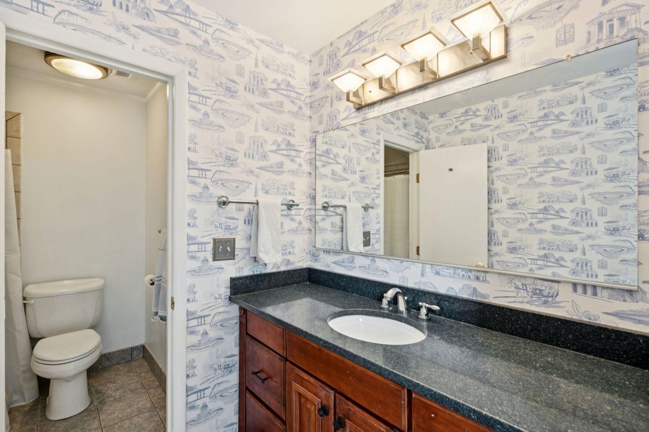 642 Williamson Drive Photo 43