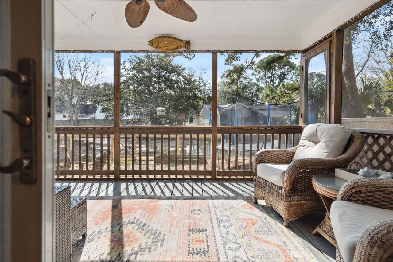 642 Williamson Drive Photo 46