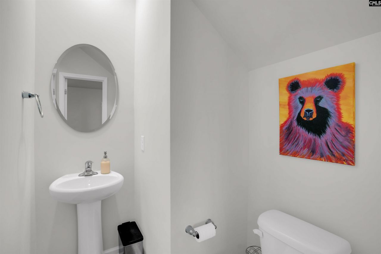 580 Stone Hollow Drive  Photo 13