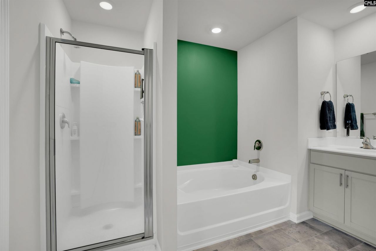 580 Stone Hollow Drive  Photo 28