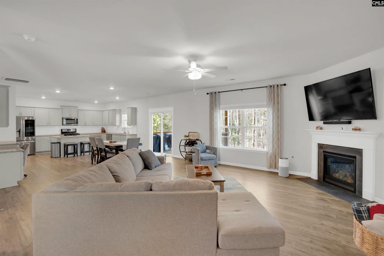 580 Stone Hollow Drive  Photo 9