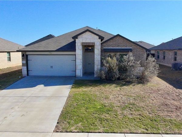 302 Saddleback Trail, Killeen, TX 76542