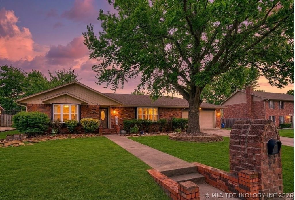 602 Flamingo Road, McAlester, OK 74501 Main Photo